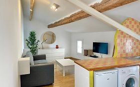 Grand studio sur la Marine